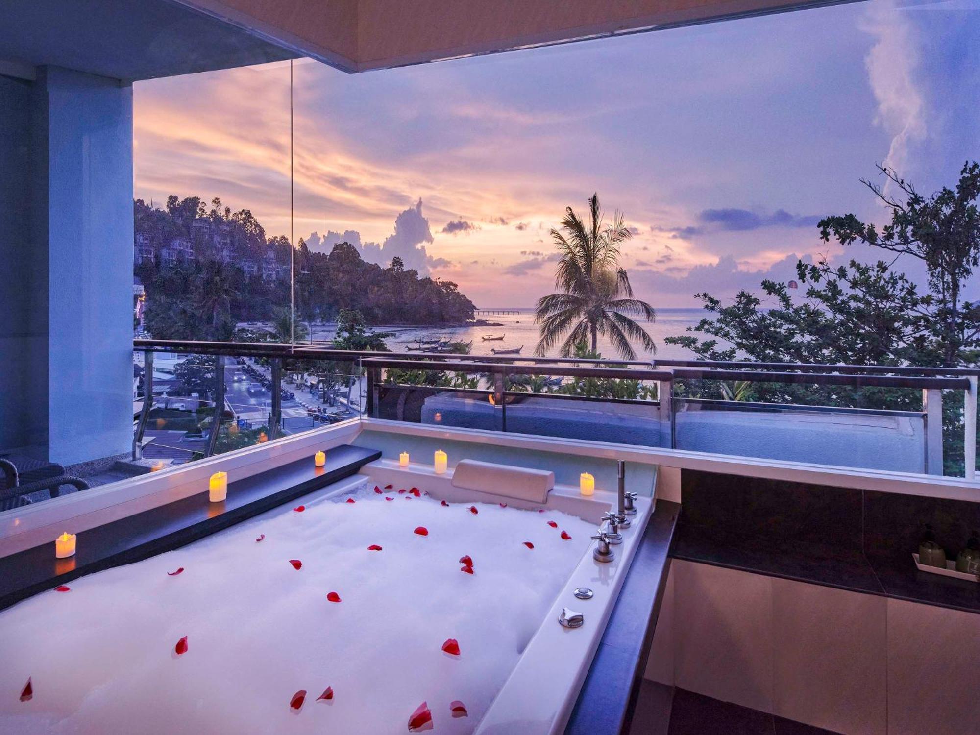 Homm Bliss Southbeach Patong Eksteriør billede