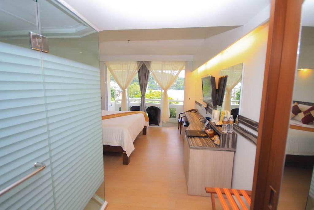 Homm Bliss Southbeach Patong Eksteriør billede
